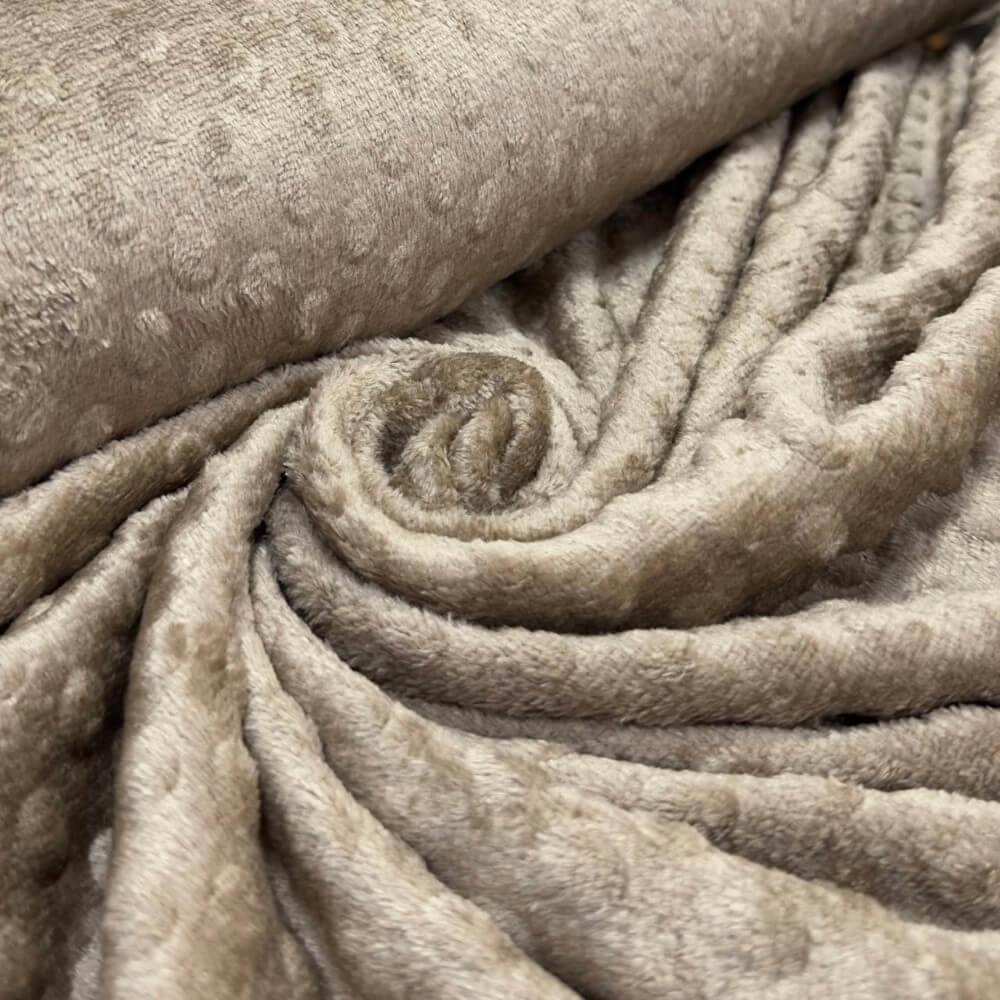 PELÚCIA FLEECE DOTS -100cmX160cm  100% POL-BEGE ESCURO